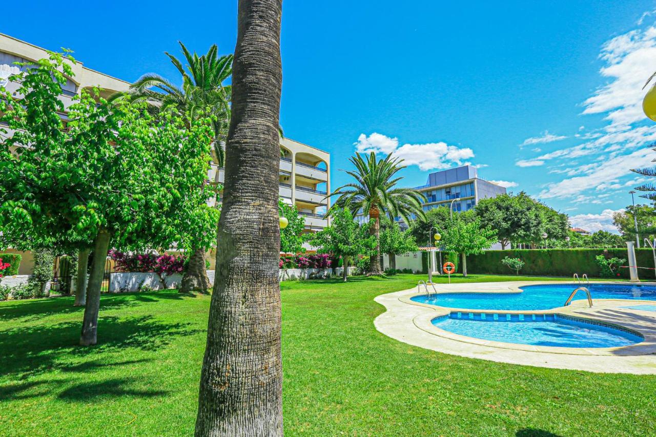 Regata Litoral Costa Dorada - Only Families Apartment Кембрилс Екстериор снимка