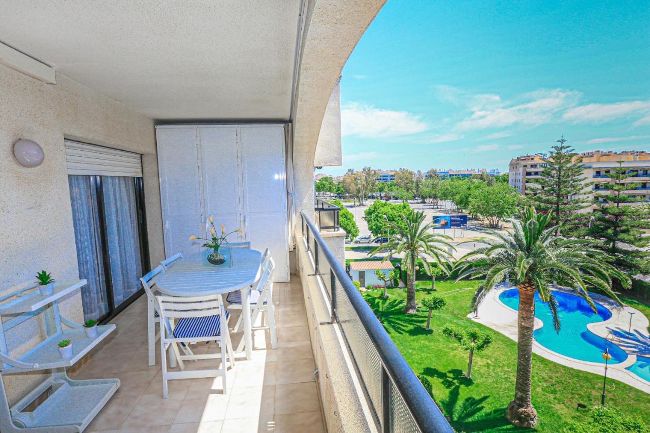 Regata Litoral Costa Dorada - Only Families Apartment Кембрилс Екстериор снимка