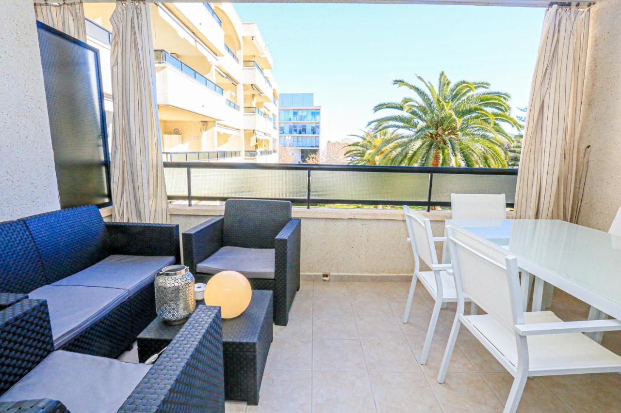 Regata Litoral Costa Dorada - Only Families Apartment Кембрилс Екстериор снимка