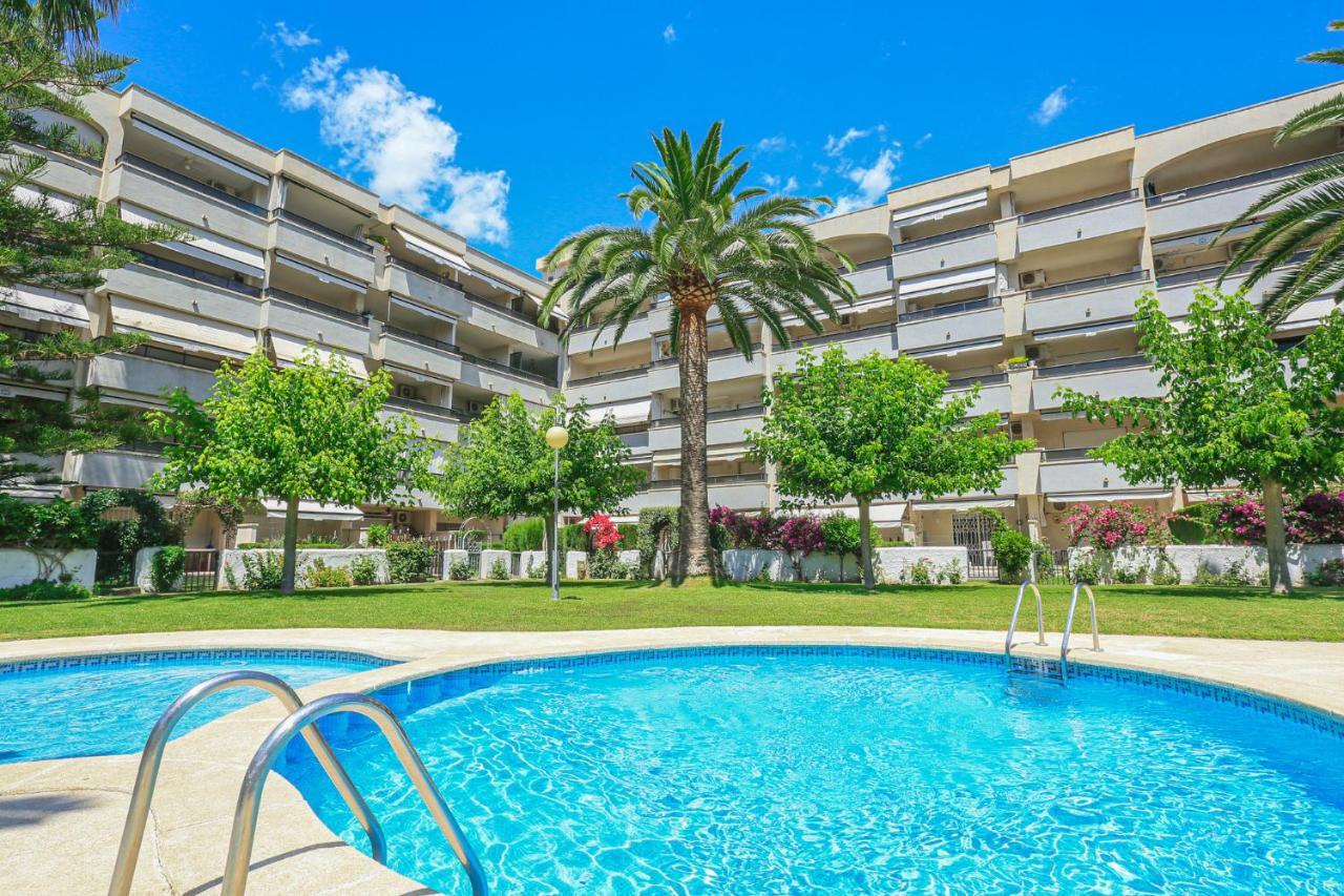 Regata Litoral Costa Dorada - Only Families Apartment Кембрилс Екстериор снимка