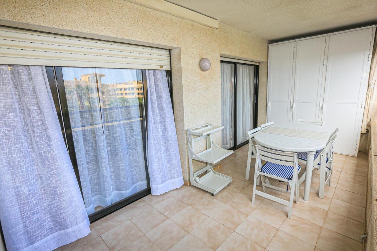 Regata Litoral Costa Dorada - Only Families Apartment Кембрилс Екстериор снимка