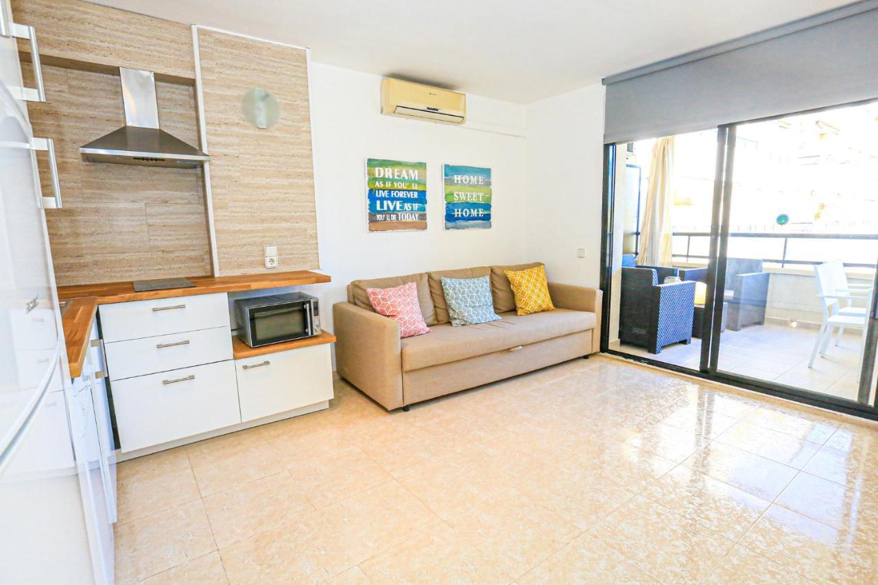 Regata Litoral Costa Dorada - Only Families Apartment Кембрилс Екстериор снимка