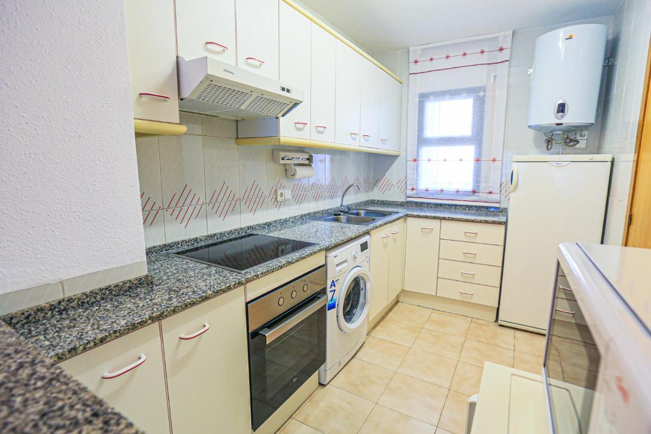 Regata Litoral Costa Dorada - Only Families Apartment Кембрилс Екстериор снимка