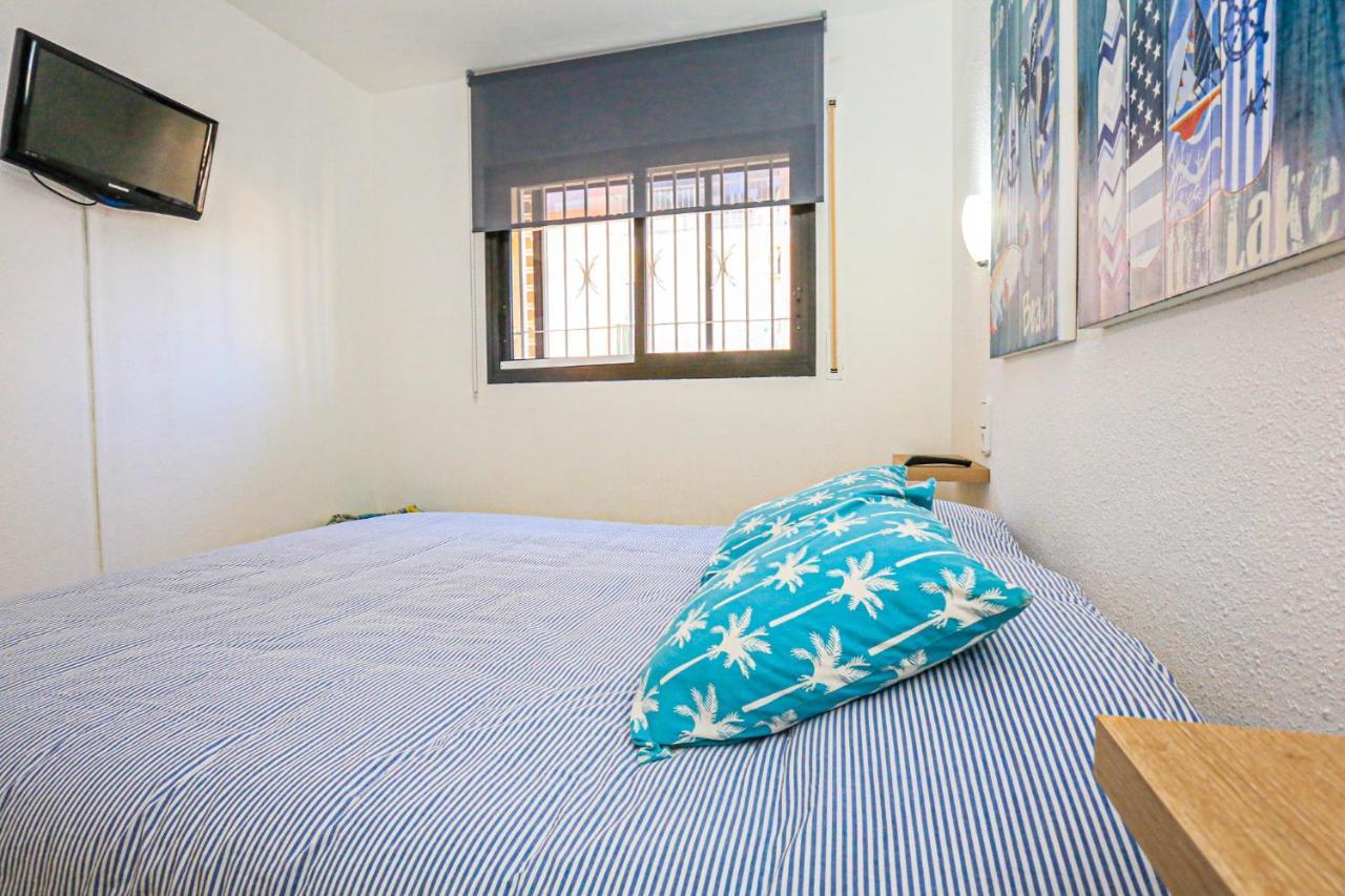 Regata Litoral Costa Dorada - Only Families Apartment Кембрилс Екстериор снимка