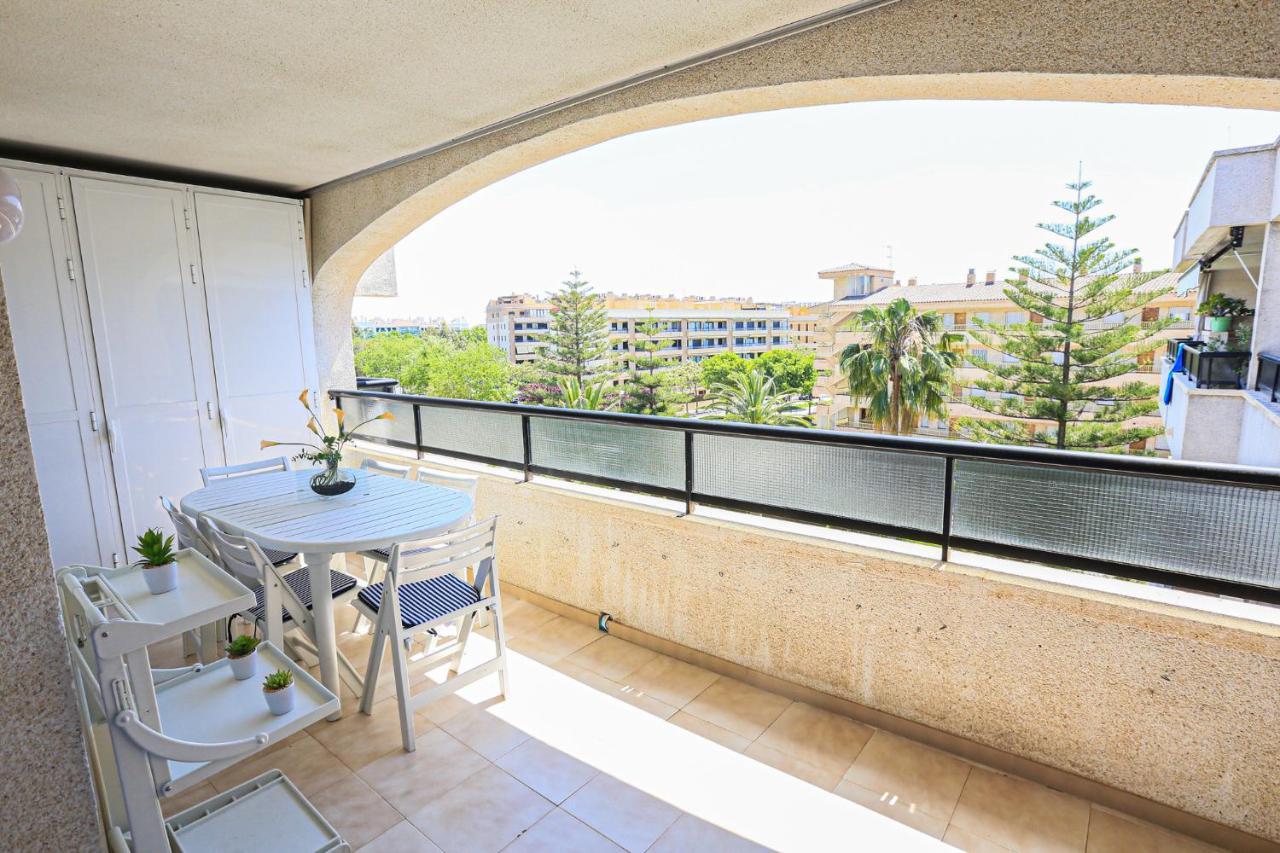 Regata Litoral Costa Dorada - Only Families Apartment Кембрилс Екстериор снимка